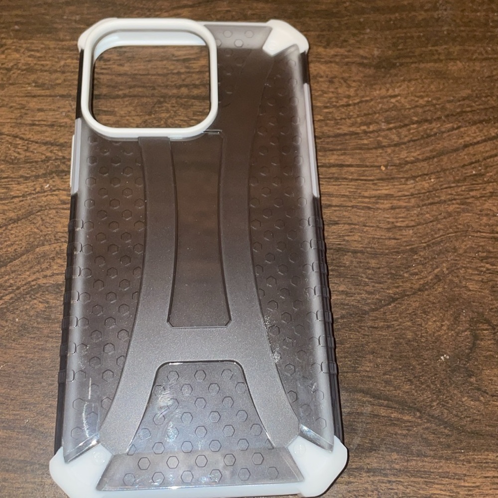 Phone case - Picture 4 of 4